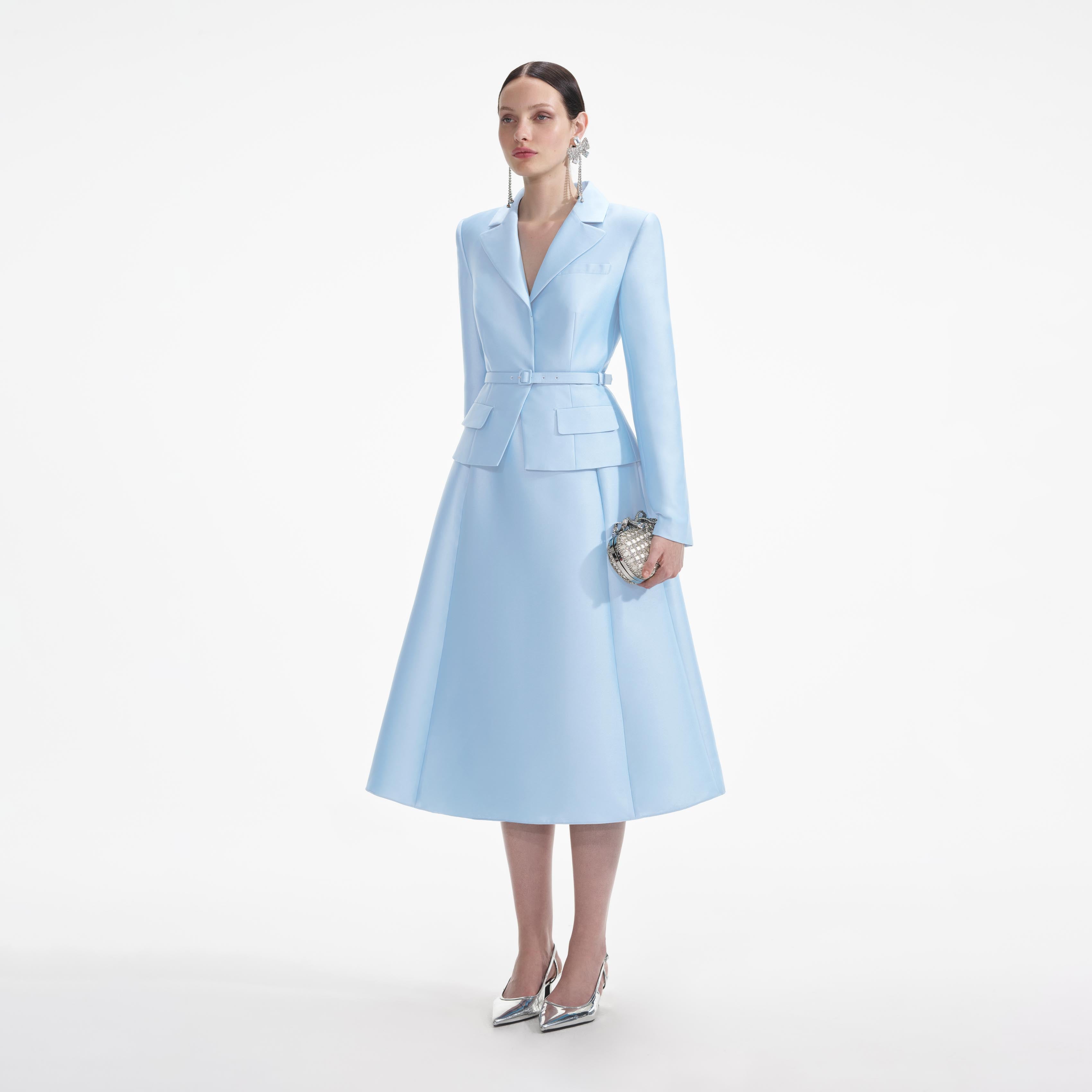 블루 테일러드 태피터 미디 드레스