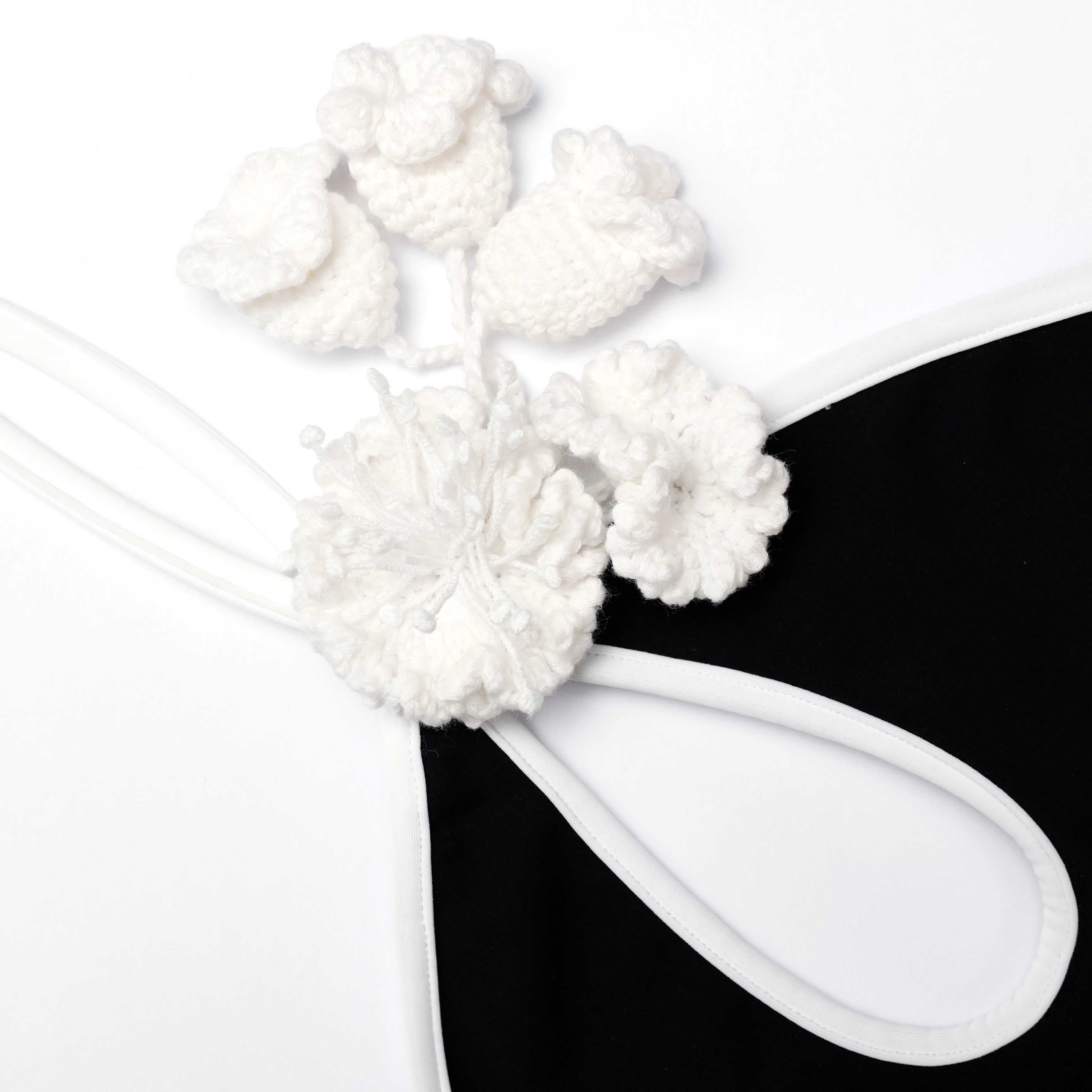 블랙 크로셰 플라워 수영복