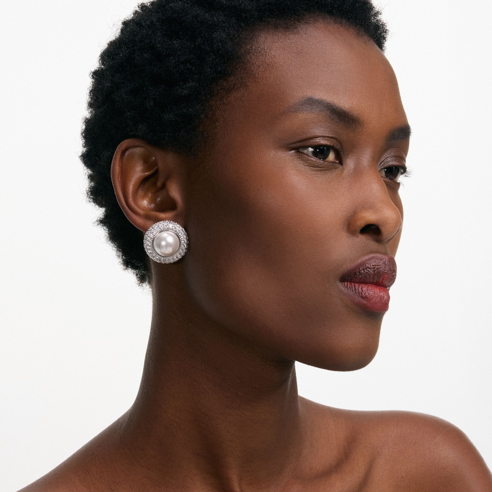 Small Crystal Pearl Earrings