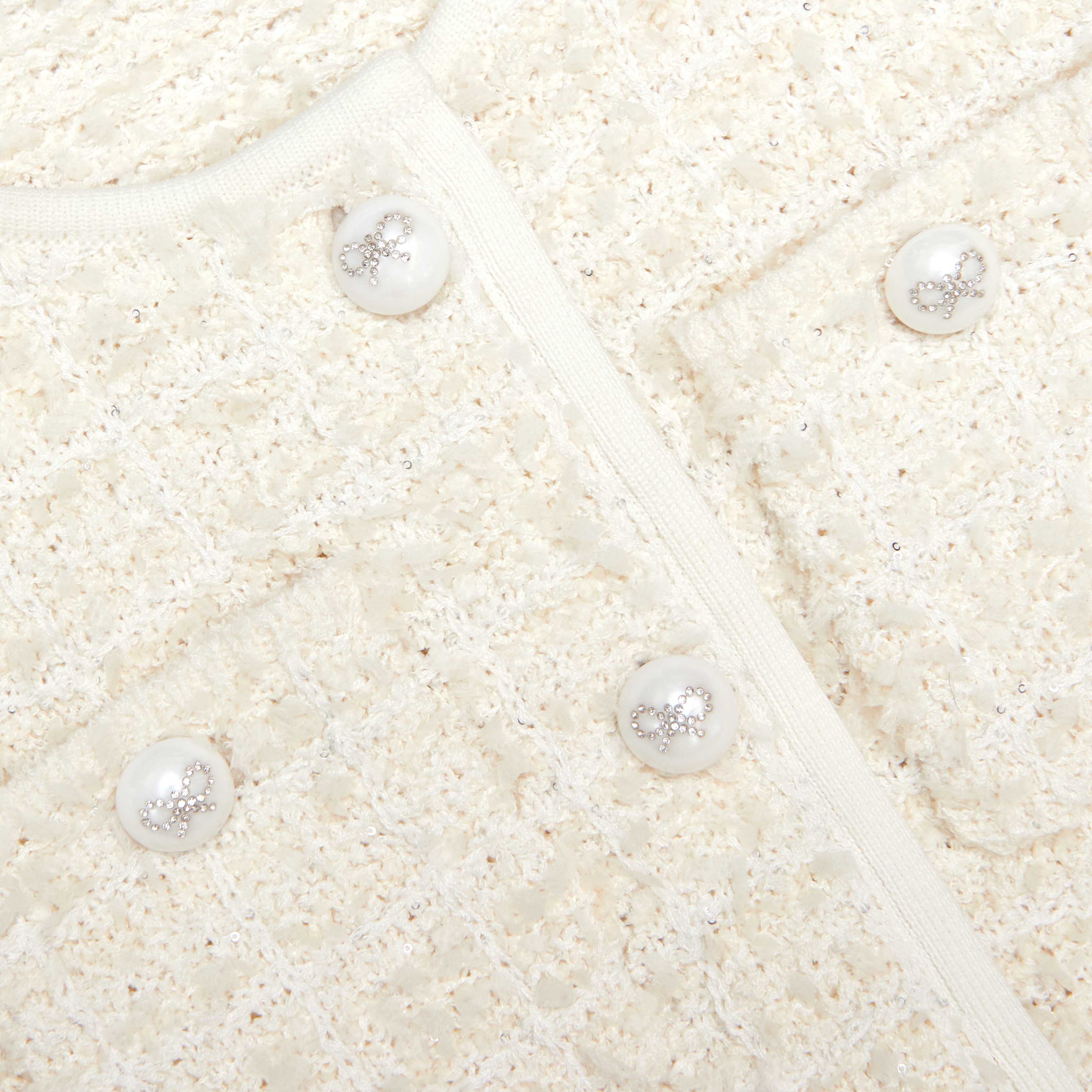 크림색 텍스처 리본 디테일 카디건