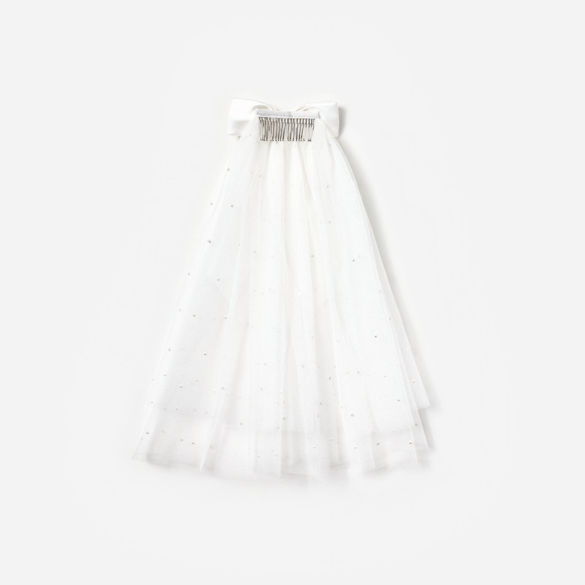 Satin Bow Embellished Veil