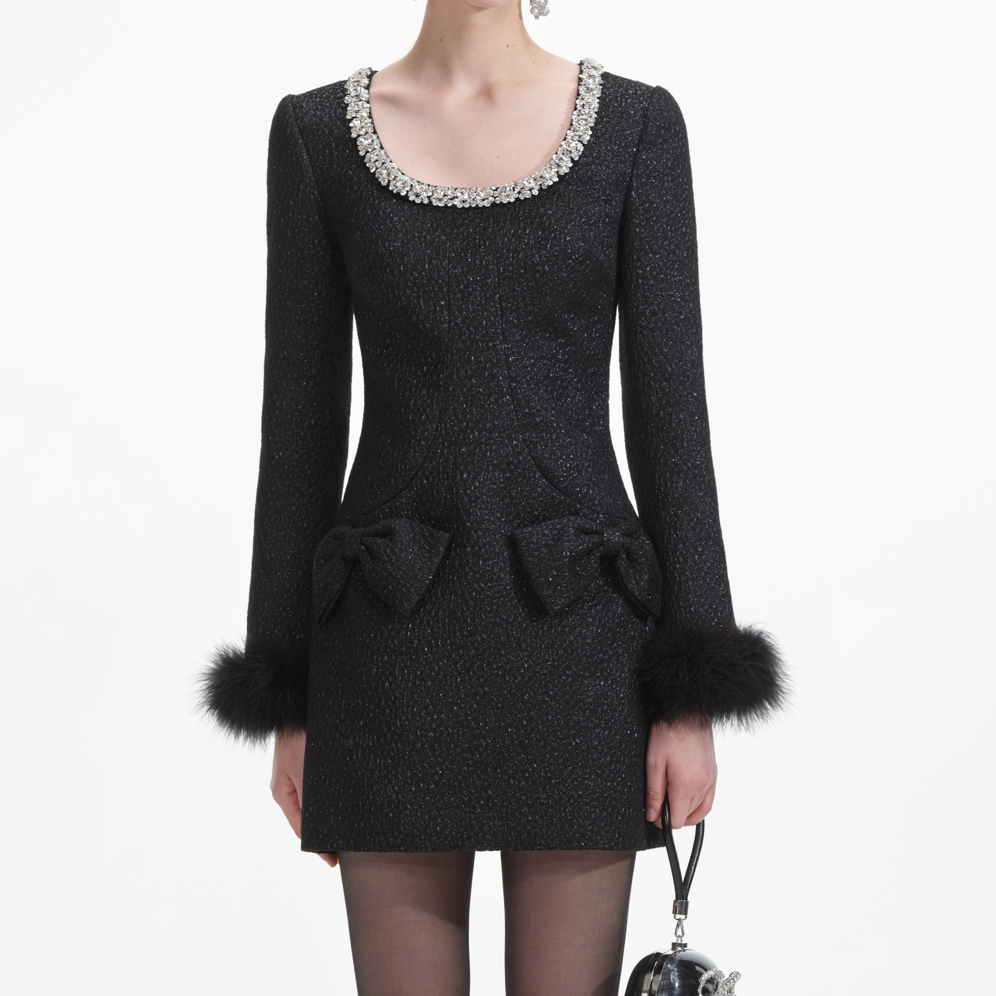 블랙 텍스처 메탈릭 미니 드레스