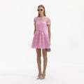 핑크 기퓌르 라운드 넥 미니 드레스