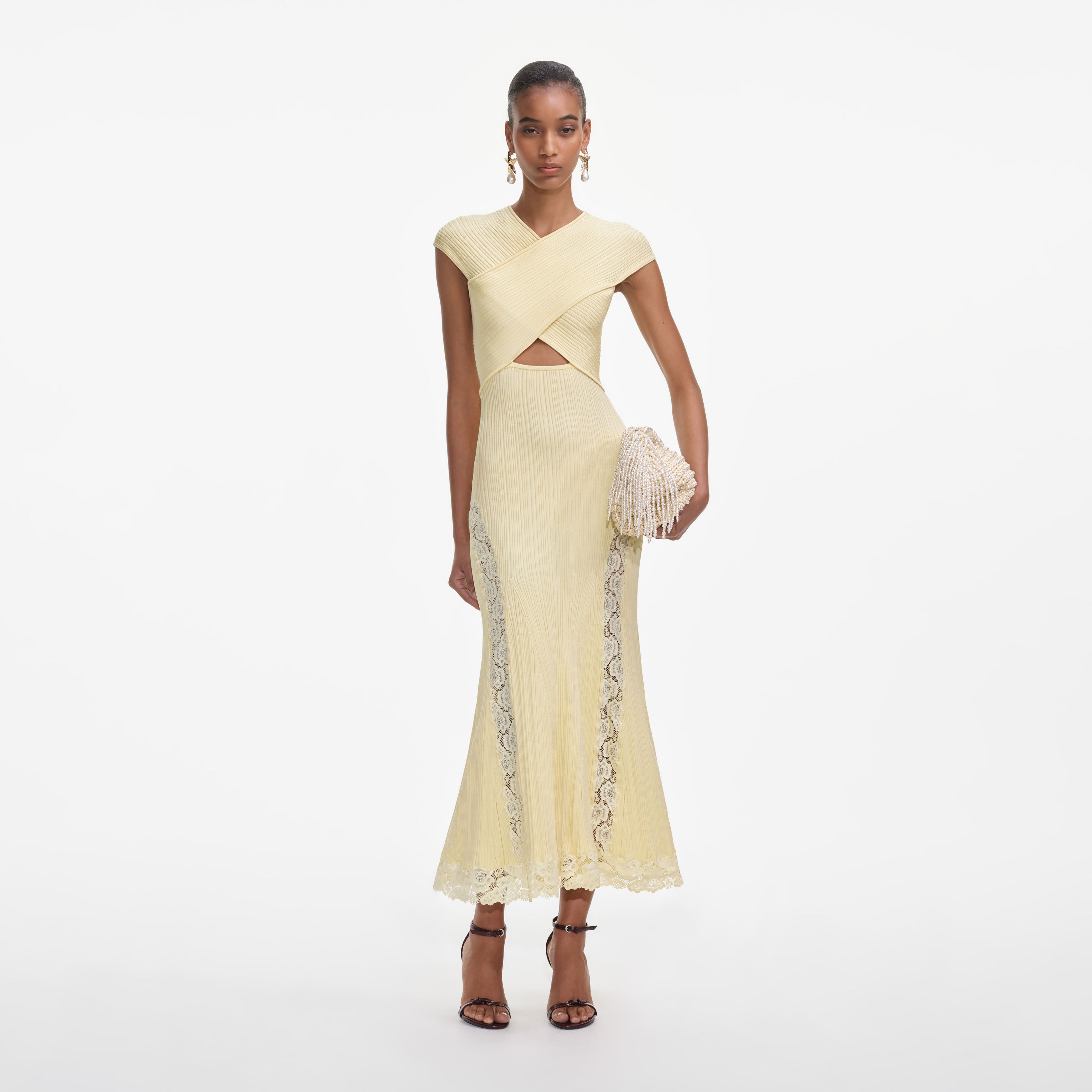 옐로우 니트 레이스 인서트 미디 드레스