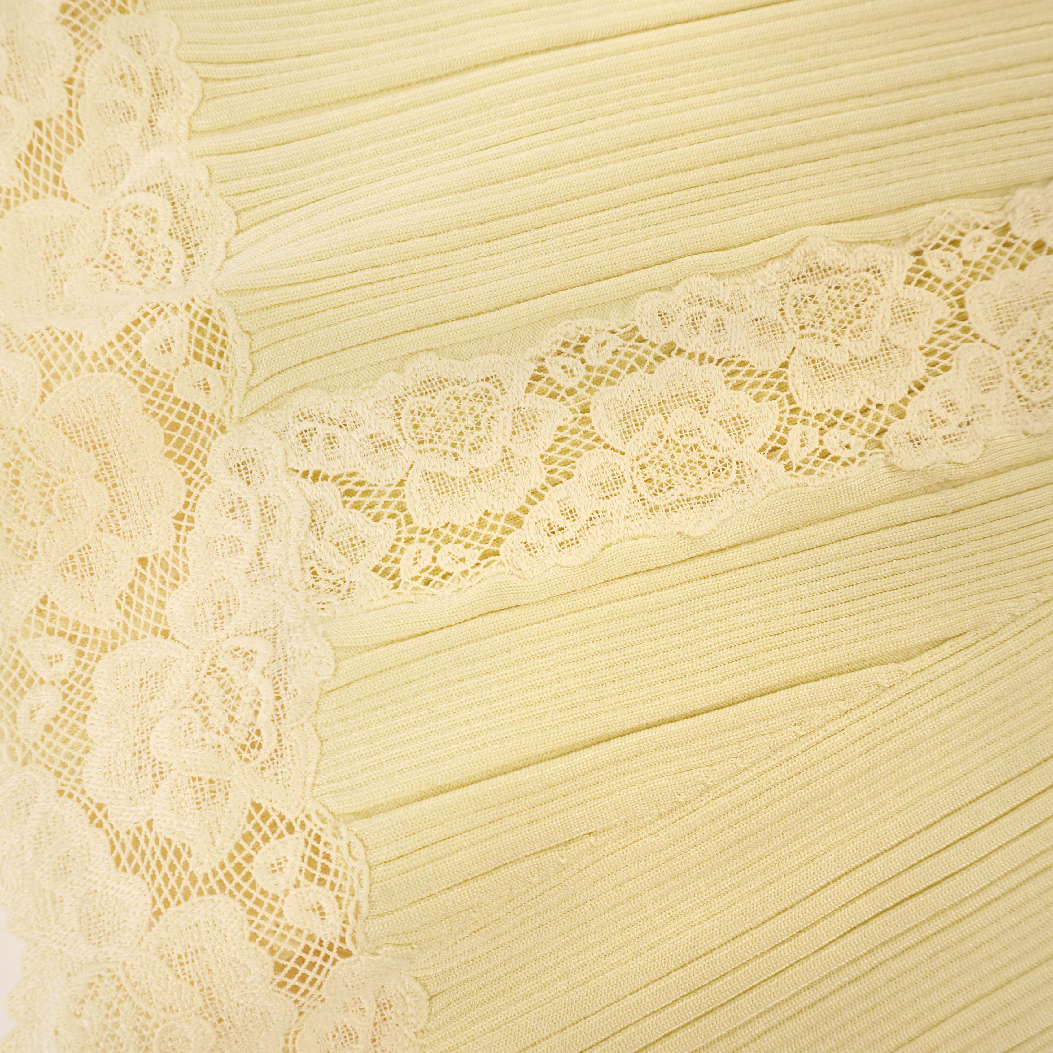 옐로우 니트 레이스 인서트 미디 드레스