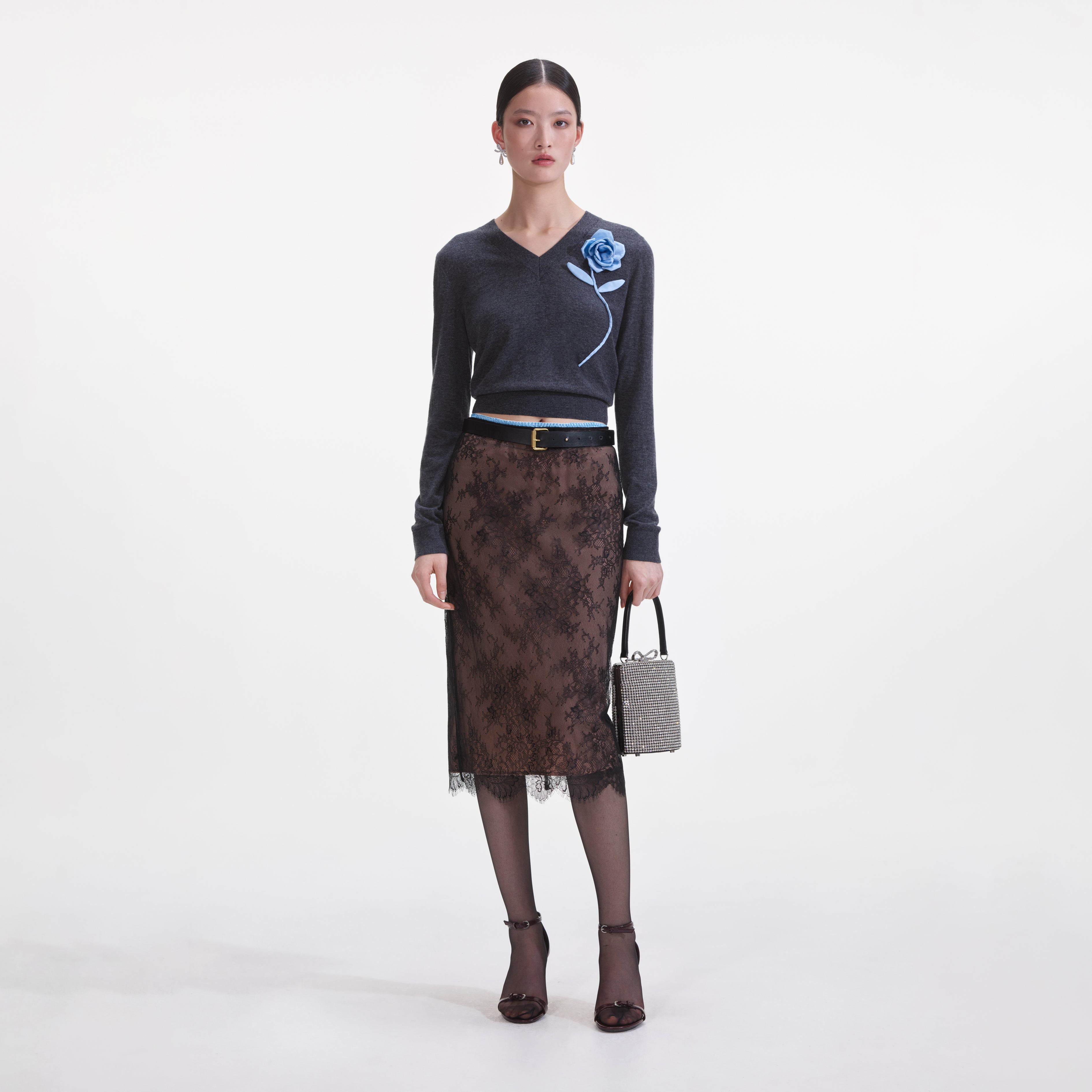 블랙 레이스 미디 스커트