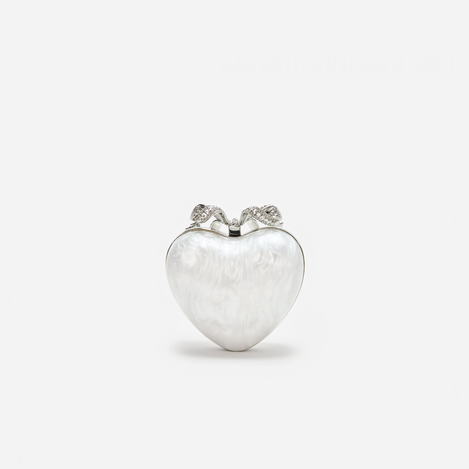 A photo of the Pearl Heart Clutch