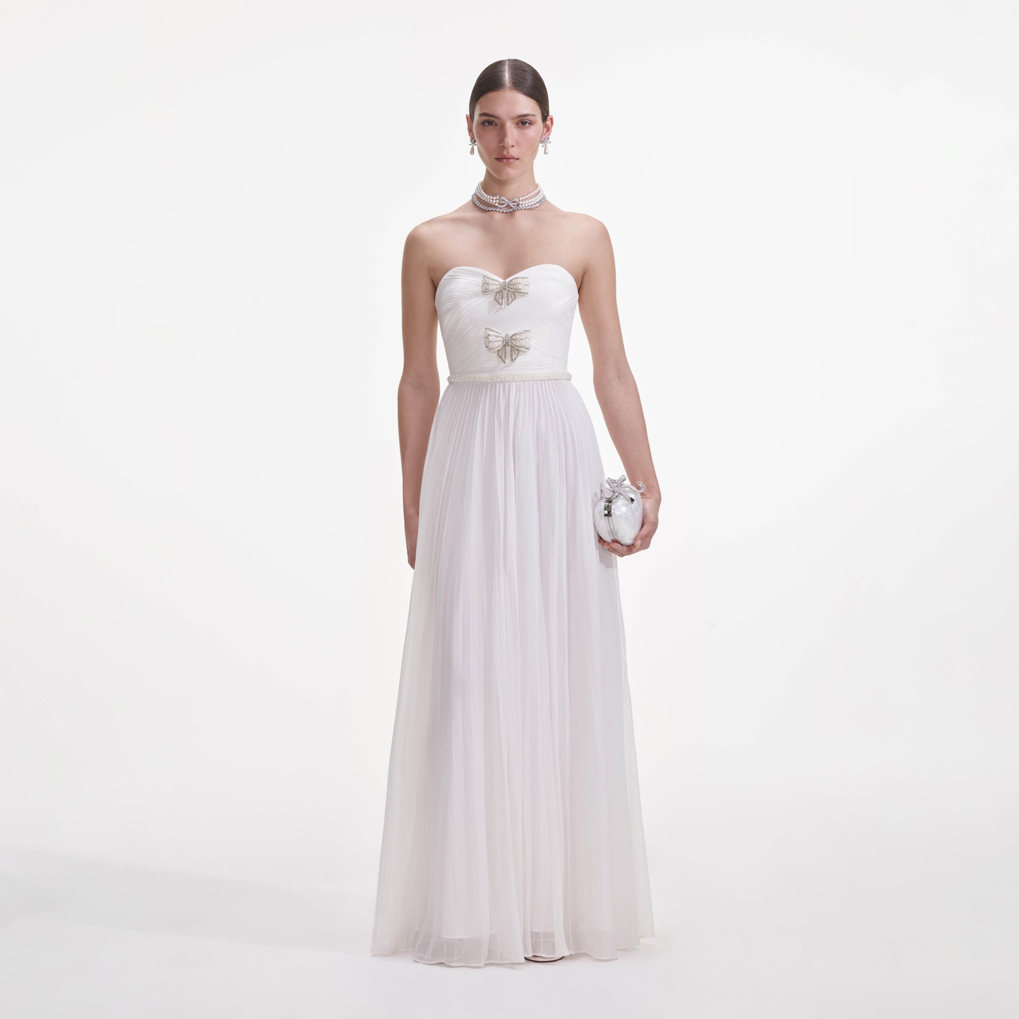 화이트 쉬폰 리본 맥시 드레스