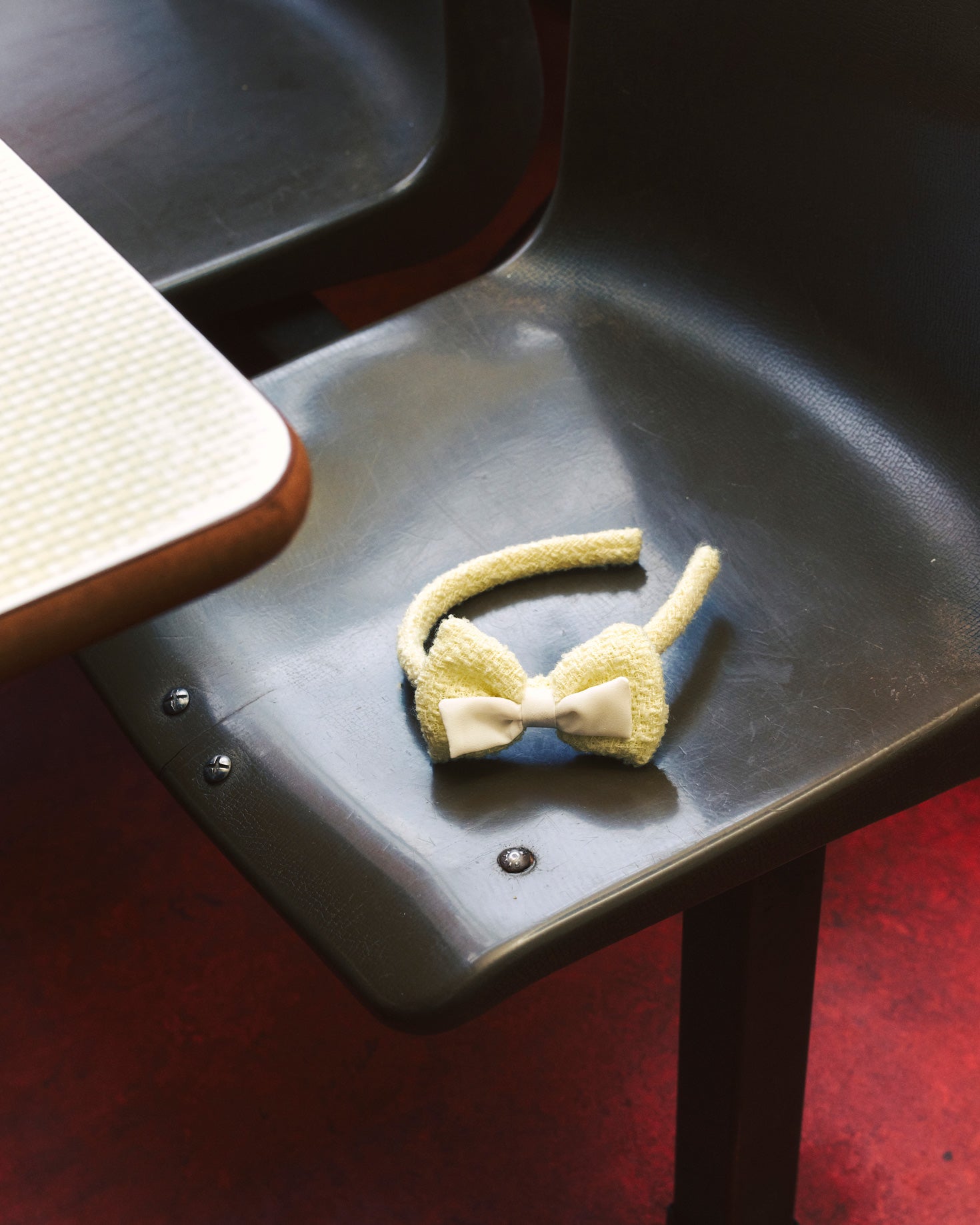 노란색 부클 리본 머리띠