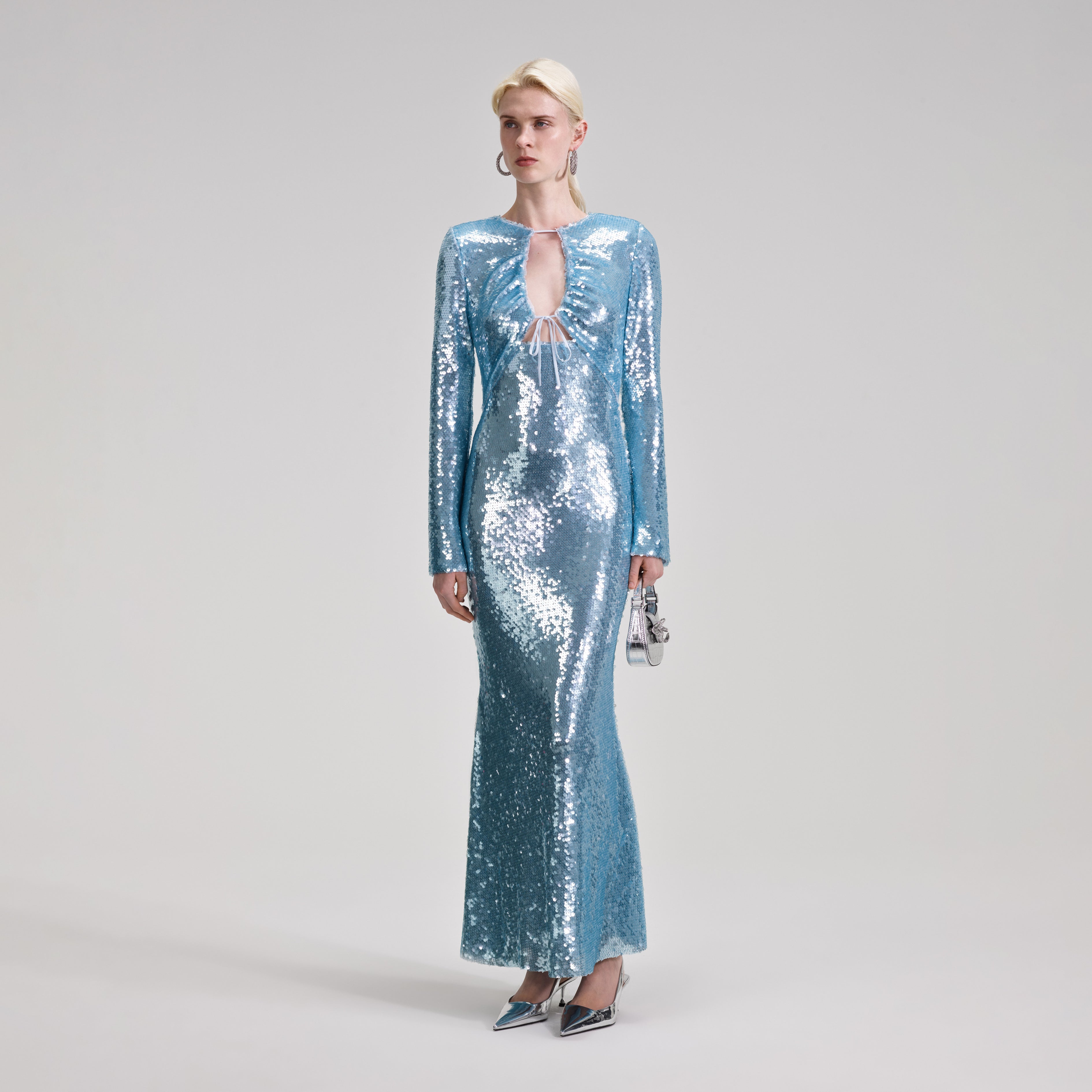 블루 스팽글 맥시 드레스