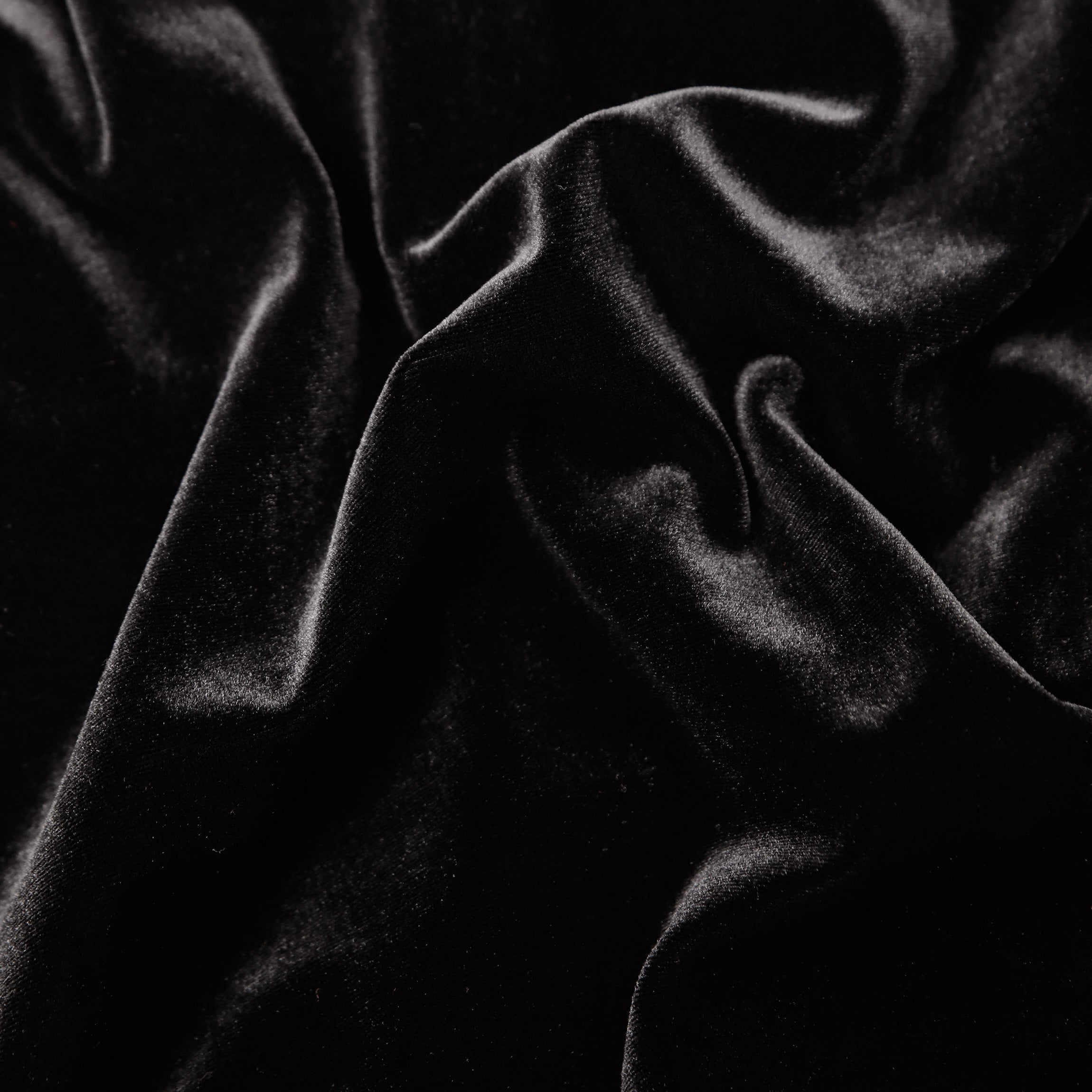 Black Velvet Strapless Midi Dress – self-portrait
