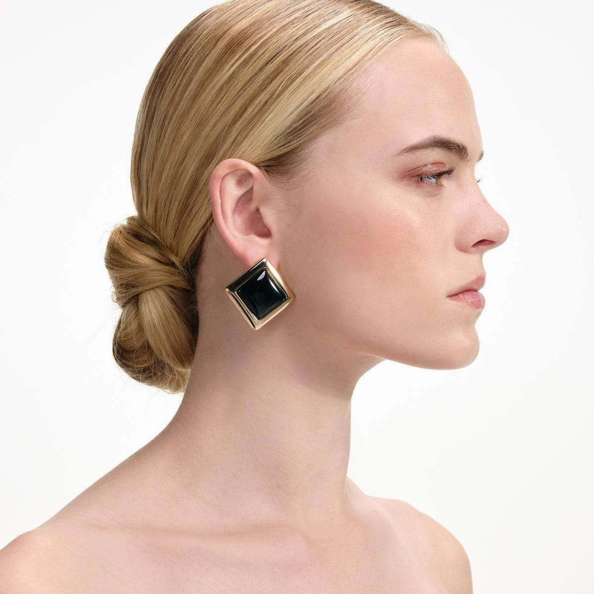 Black Enamel Gold Square Earrings – self-portrait