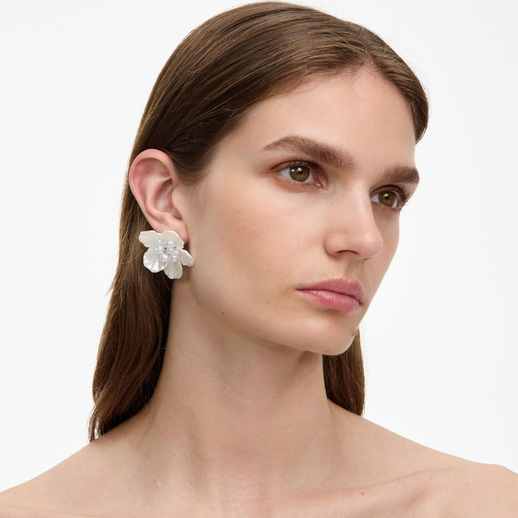 Pearl Flower Earring