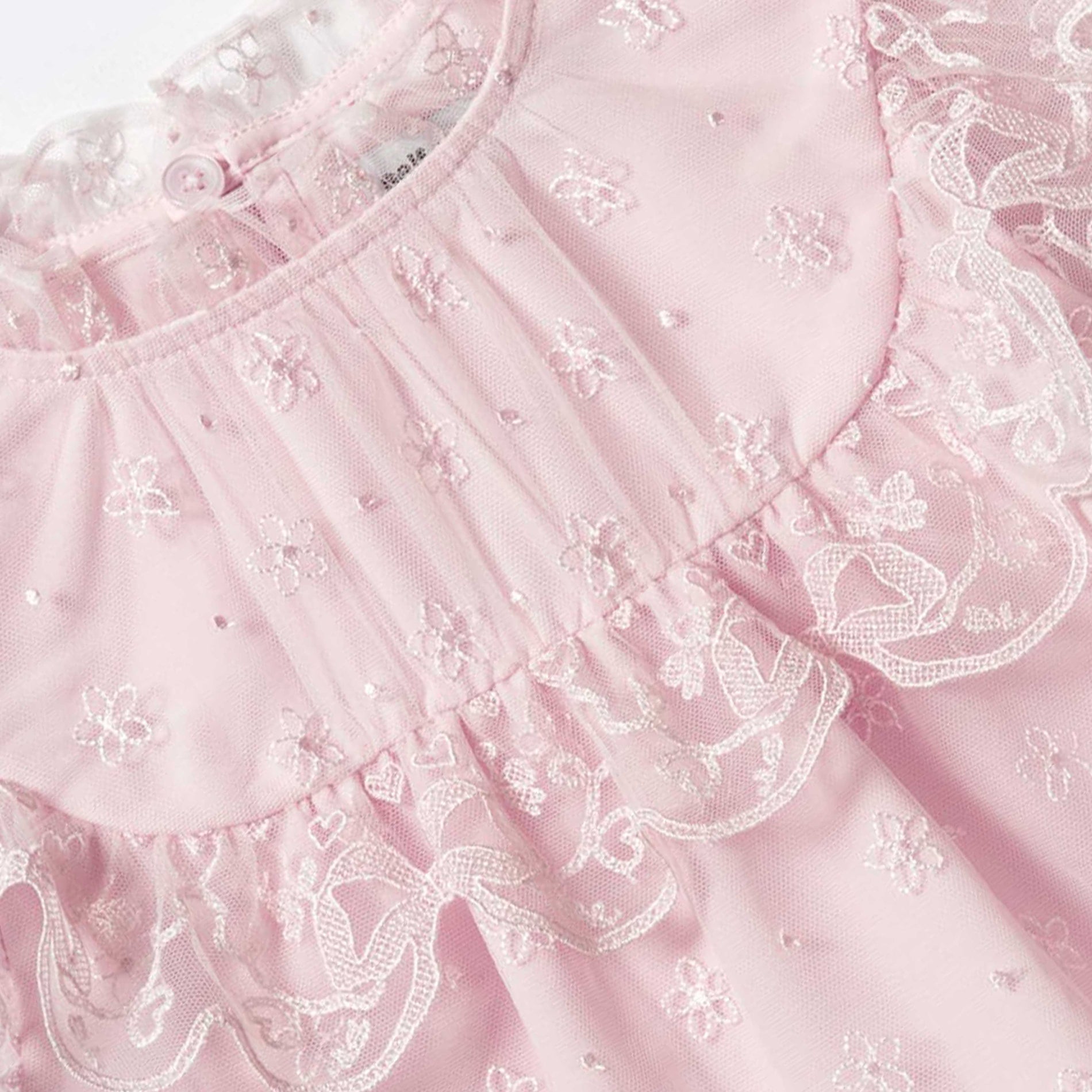 핑크 리본 메시 탑