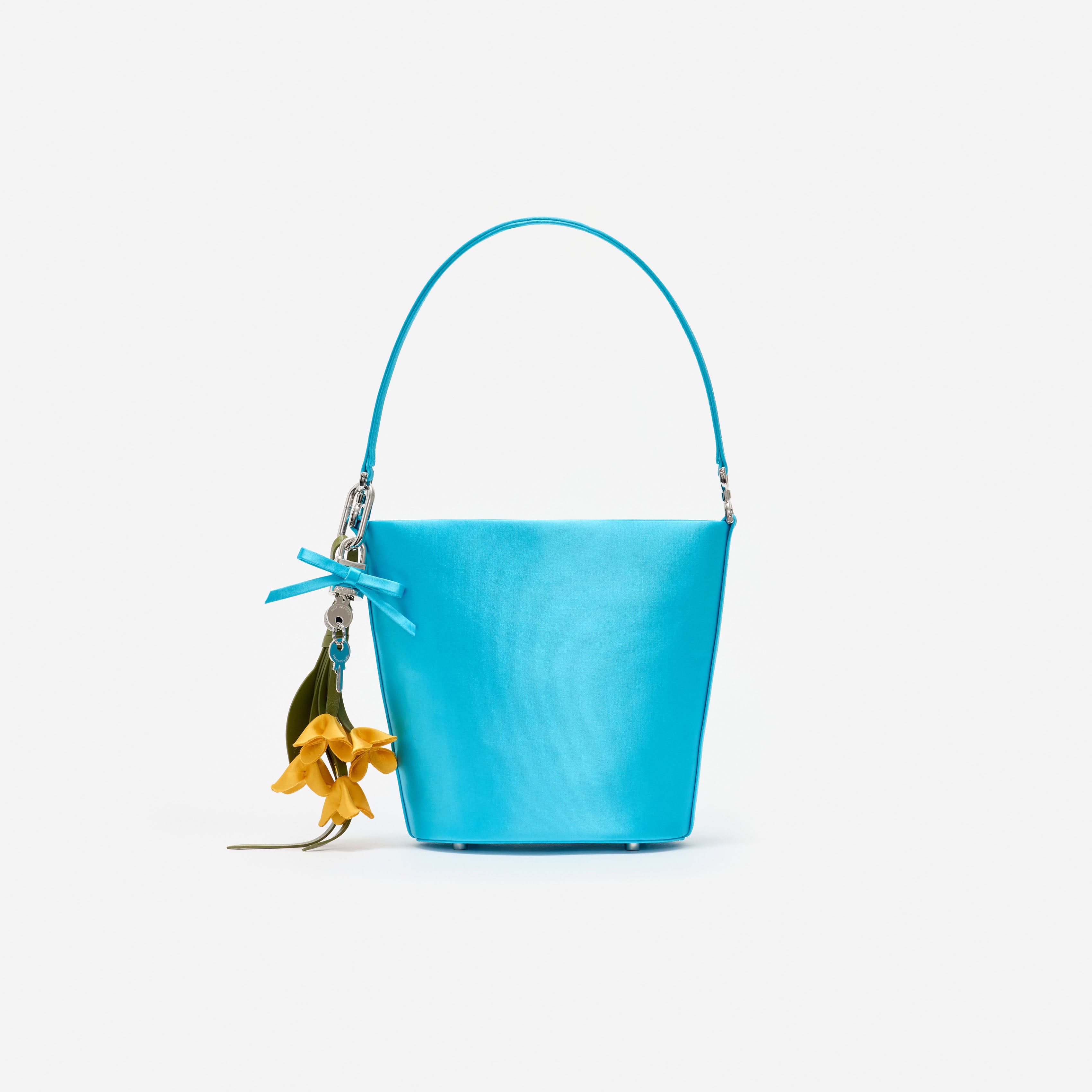 Luxury Handbags | The Bow Bag – self-portrait