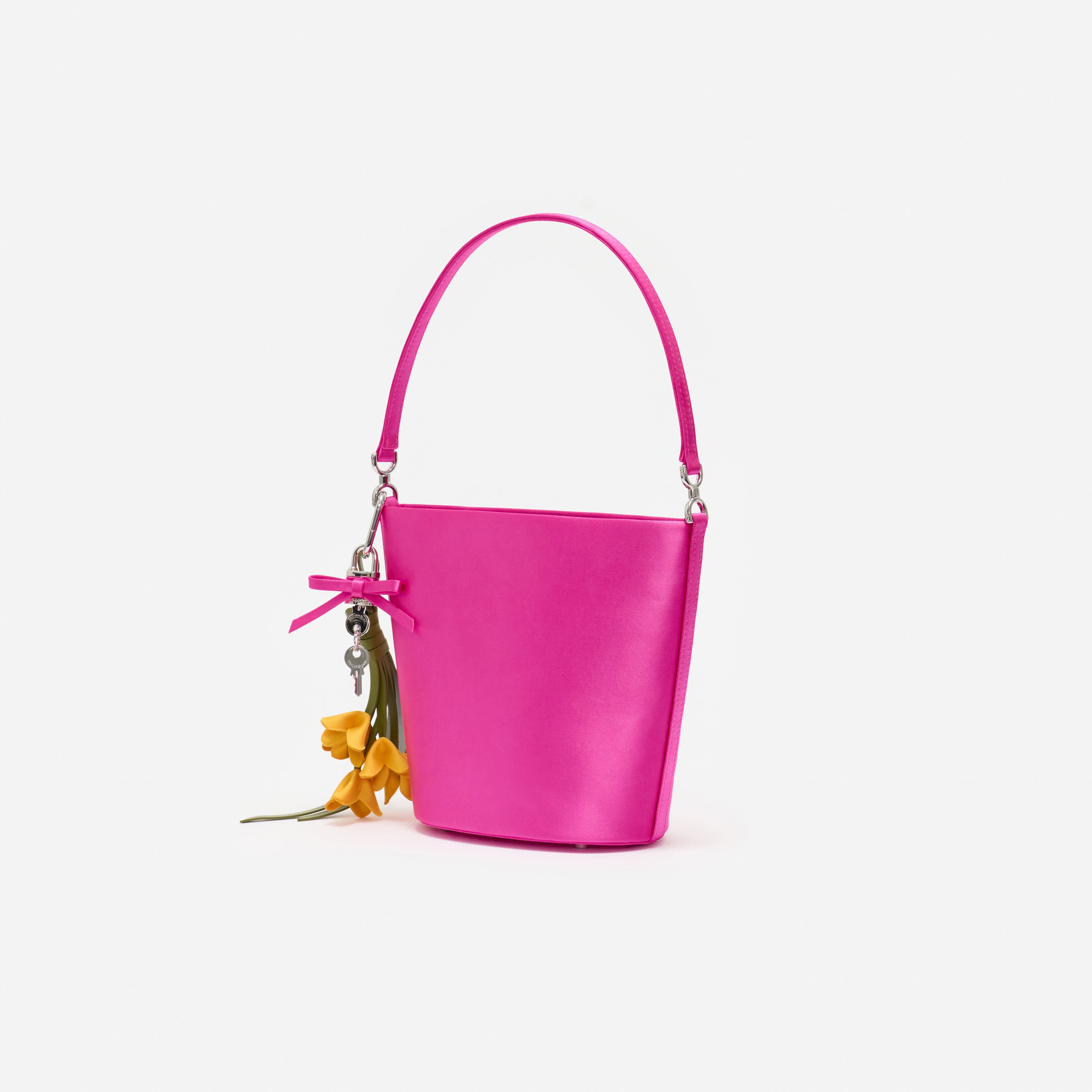 Luxury Handbags | The Bow Bag – self-portrait