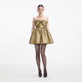 골드 메탈릭 자카드 미니 드레스