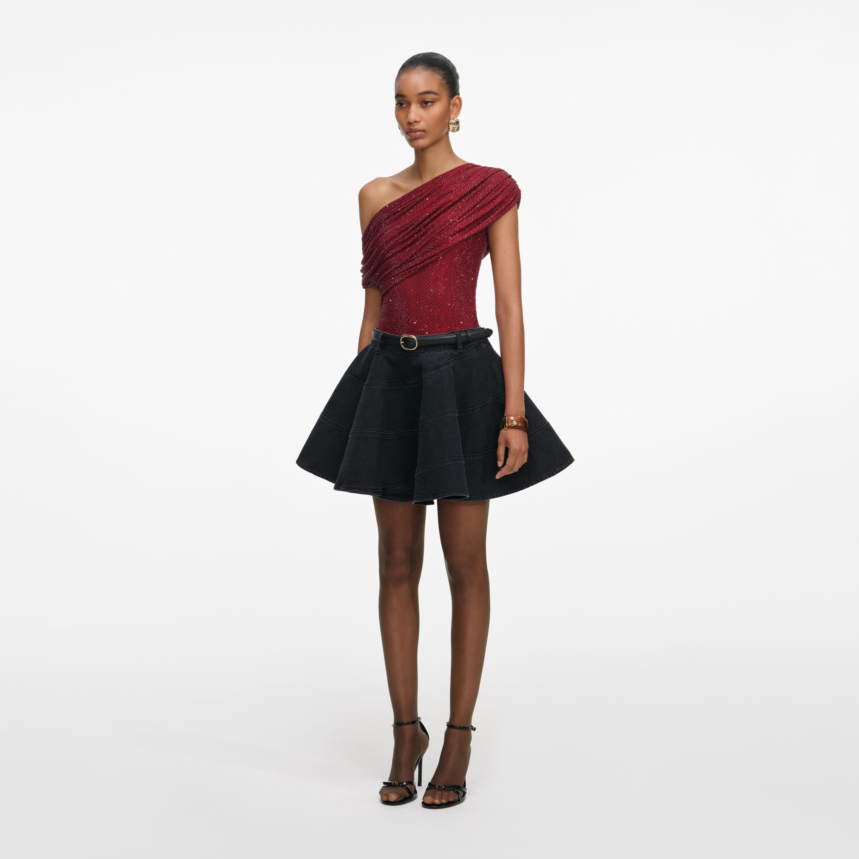 Diamond top in burgundy