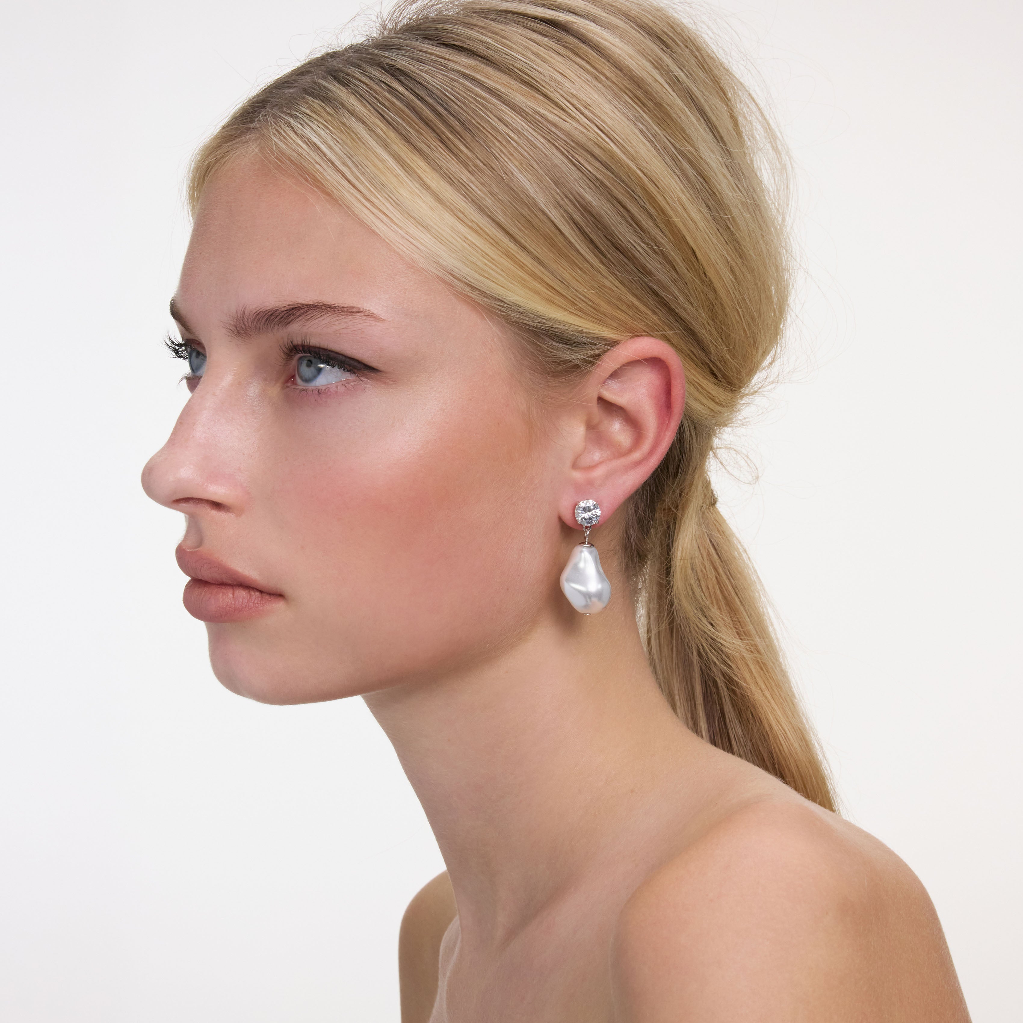 Mottled Pearl Earrings