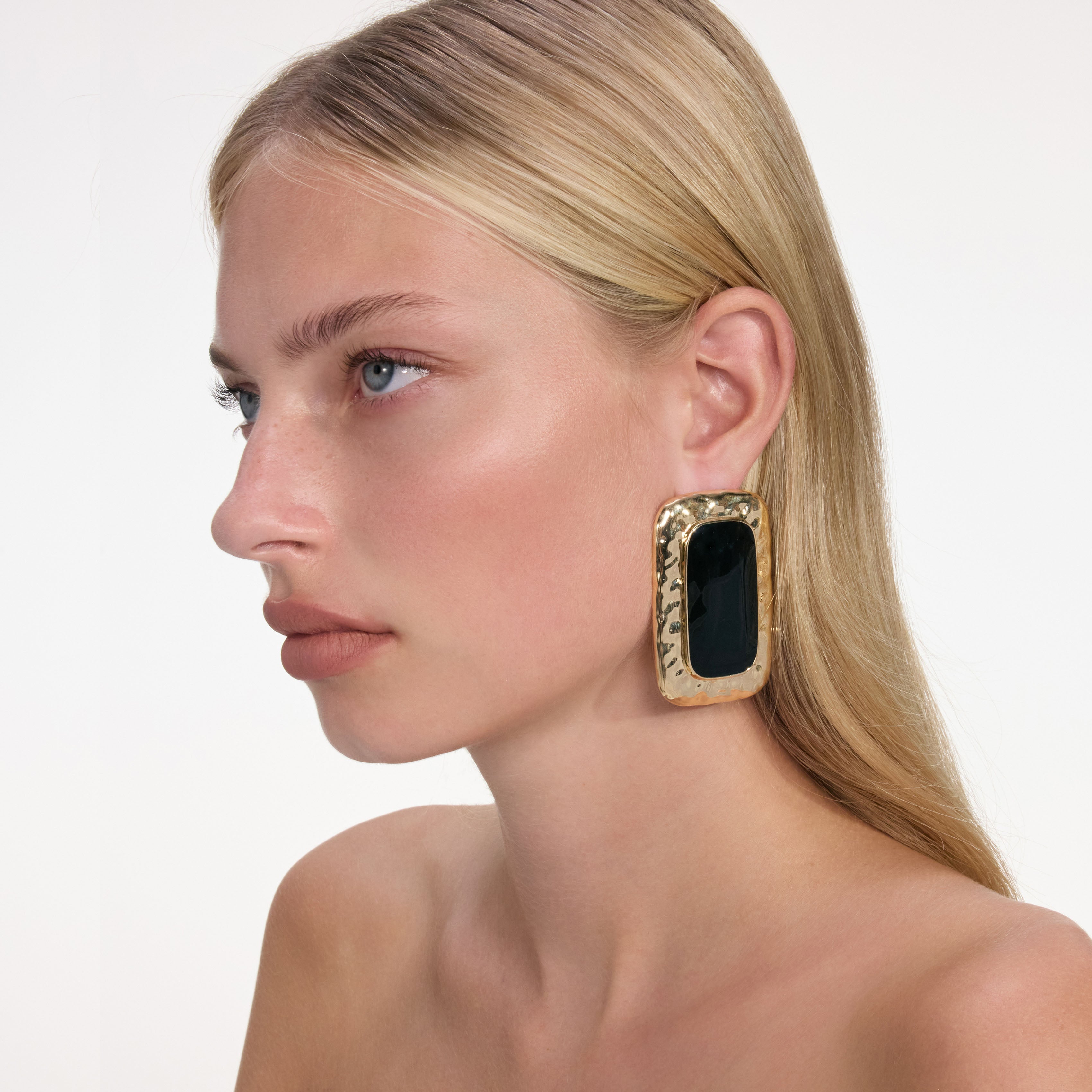 Large Mottled Gold Black Earrings
