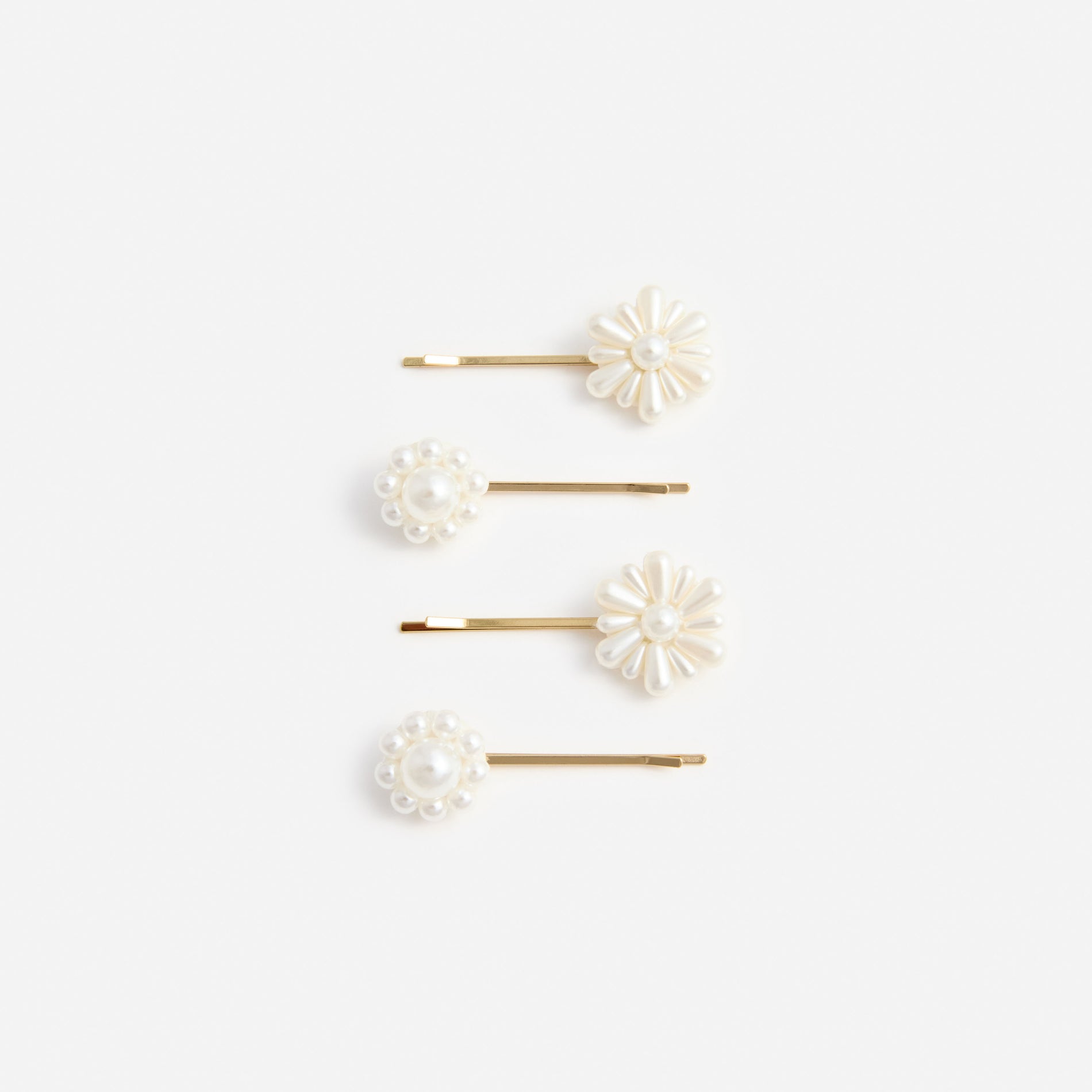 Pearl Flower Hairclips