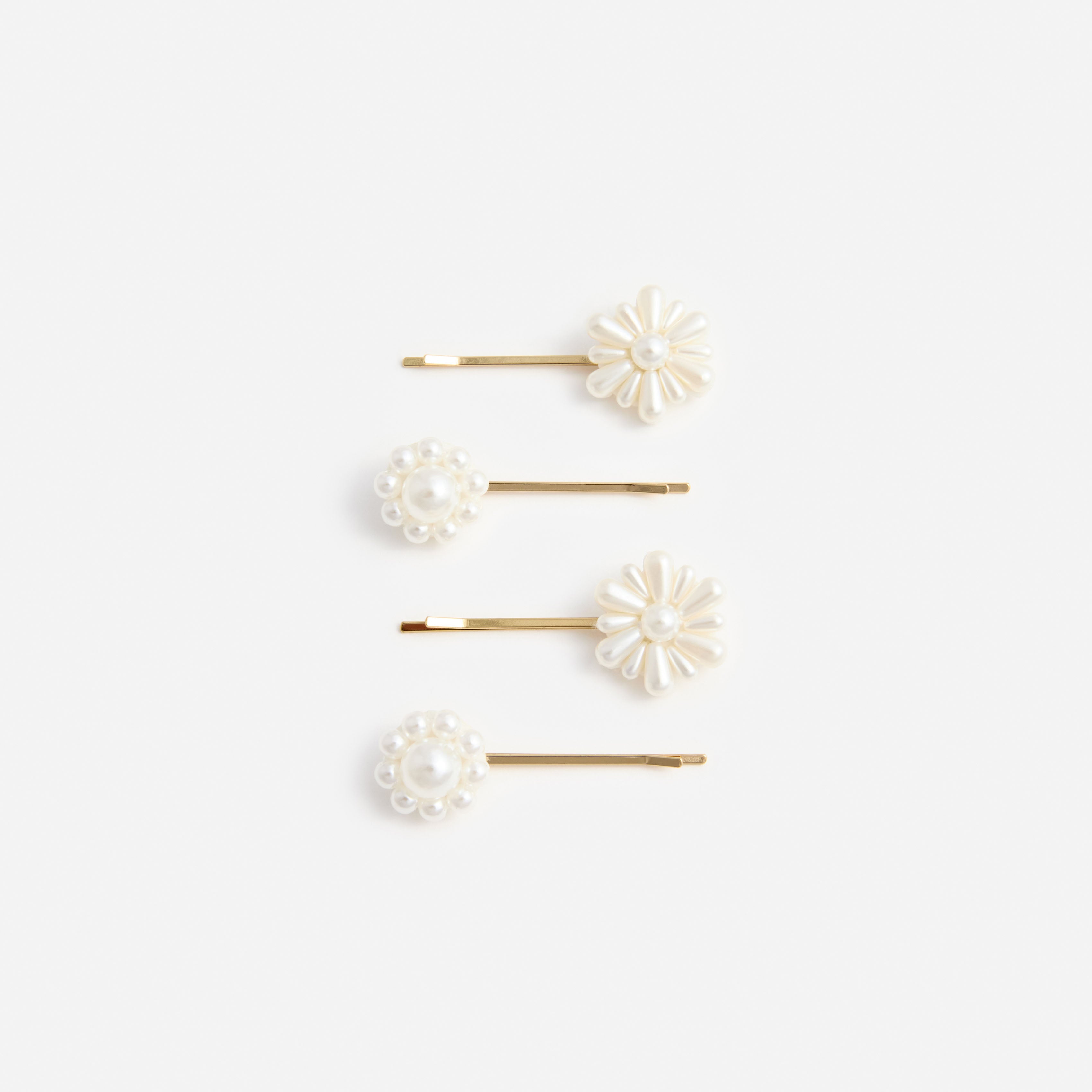 Pearl Flower Hairclips