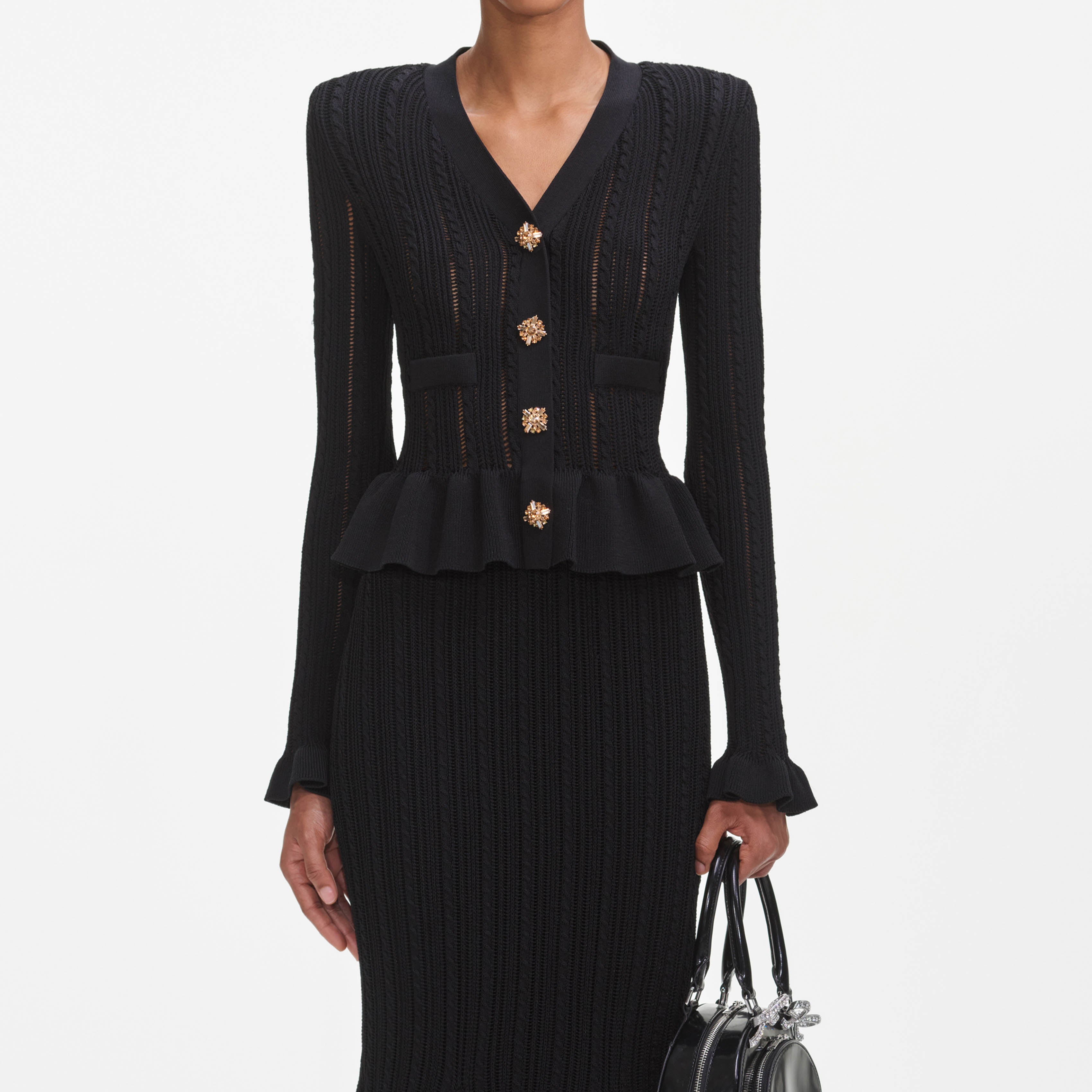 블랙 니트 페플럼 미디 드레스